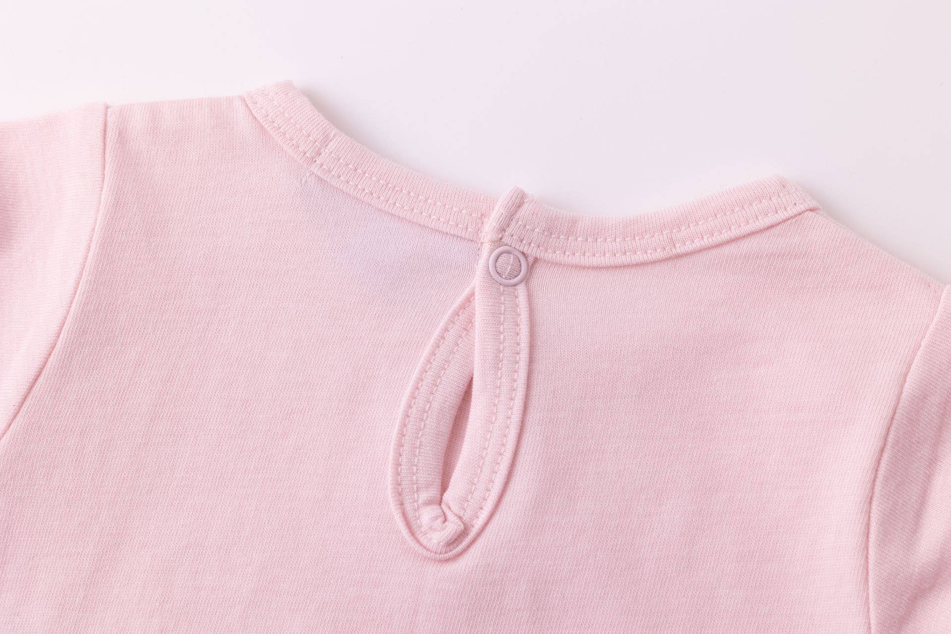 Rosa pyjamas med elefant