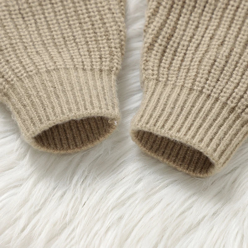 Stickad Hängselbyxa